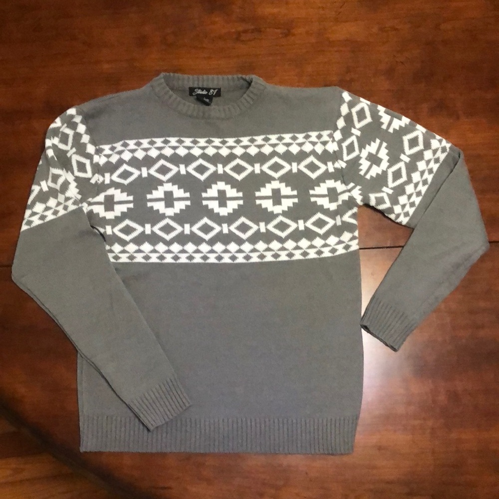 Gray and white sweater